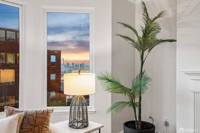 557 27th Street 2, San Francisco, CA 94131
