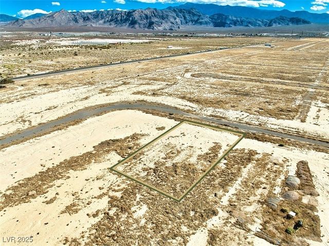 4100 South Hook Avenue, Pahrump, NV 89048