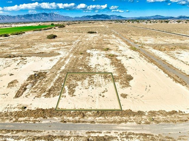 4100 South Hook Avenue, Pahrump, NV 89048