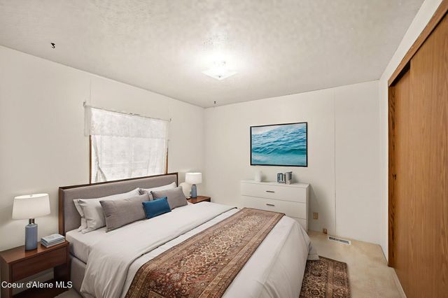 900 N Idaho St, 107, Post Falls, ID 83854