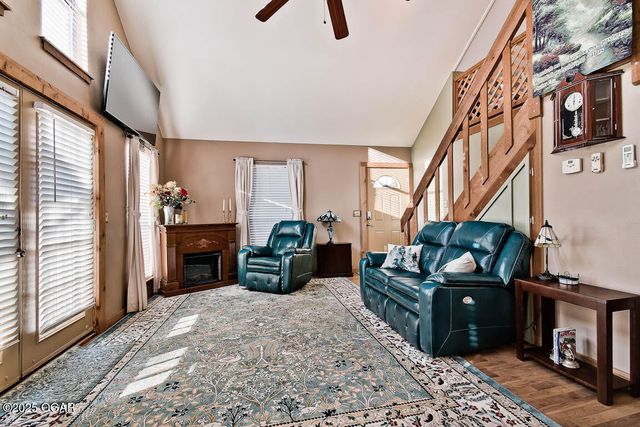 715 Easy Street, Noel, MO 64854