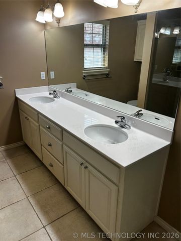 10950 S 86th East Avenue, Bixby, OK 74008