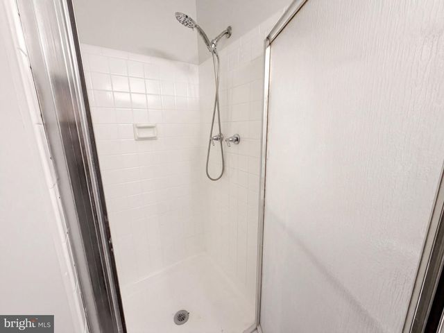 706 KAPLAN CT, Hyattsville, MD 20785