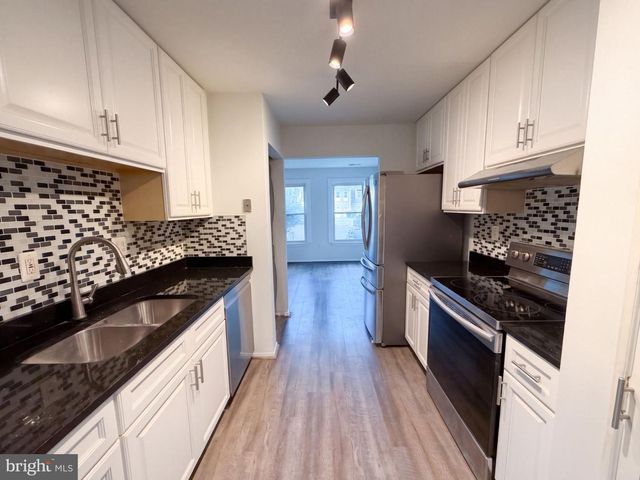 706 KAPLAN CT, Hyattsville, MD 20785