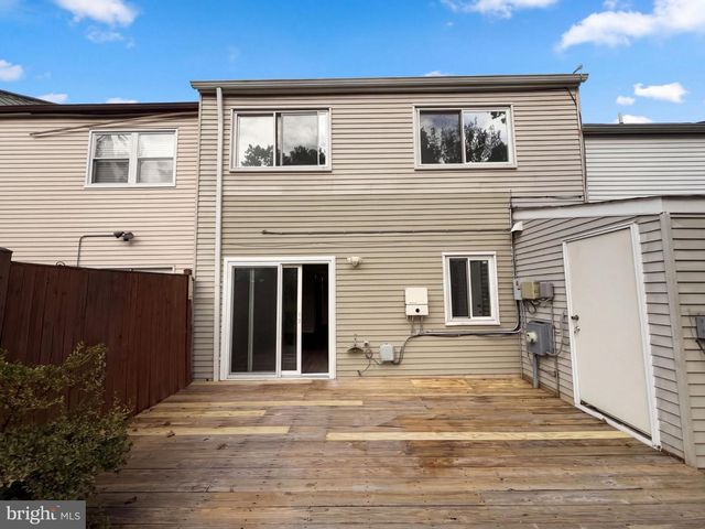 706 KAPLAN CT, Hyattsville, MD 20785