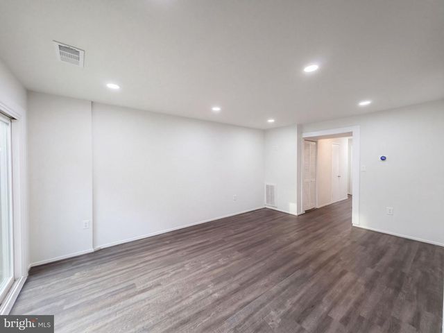 706 KAPLAN CT, Hyattsville, MD 20785