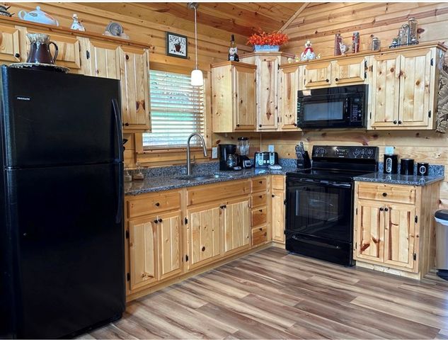 148 Deerfield Meadow Trail, Murphy, NC 28906