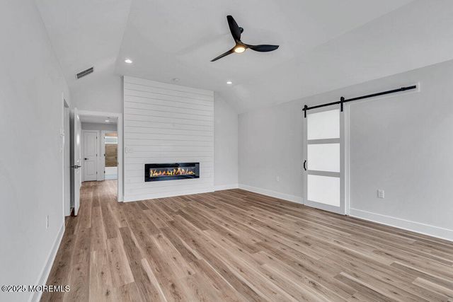 693 Clifton Avenue, Toms River, NJ 08753