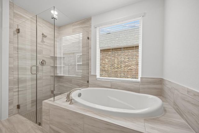 616 High Summit DR, Georgetown, TX 78628