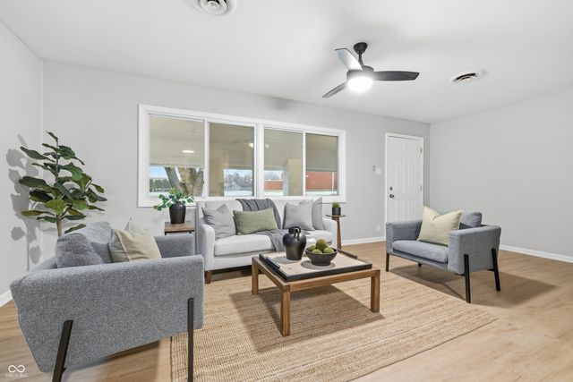 1605 N K Street, Elwood, IN 46036