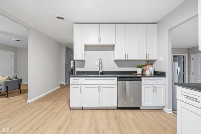 1605 N K Street, Elwood, IN 46036