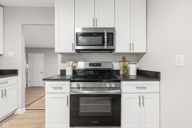 1605 N K Street, Elwood, IN 46036