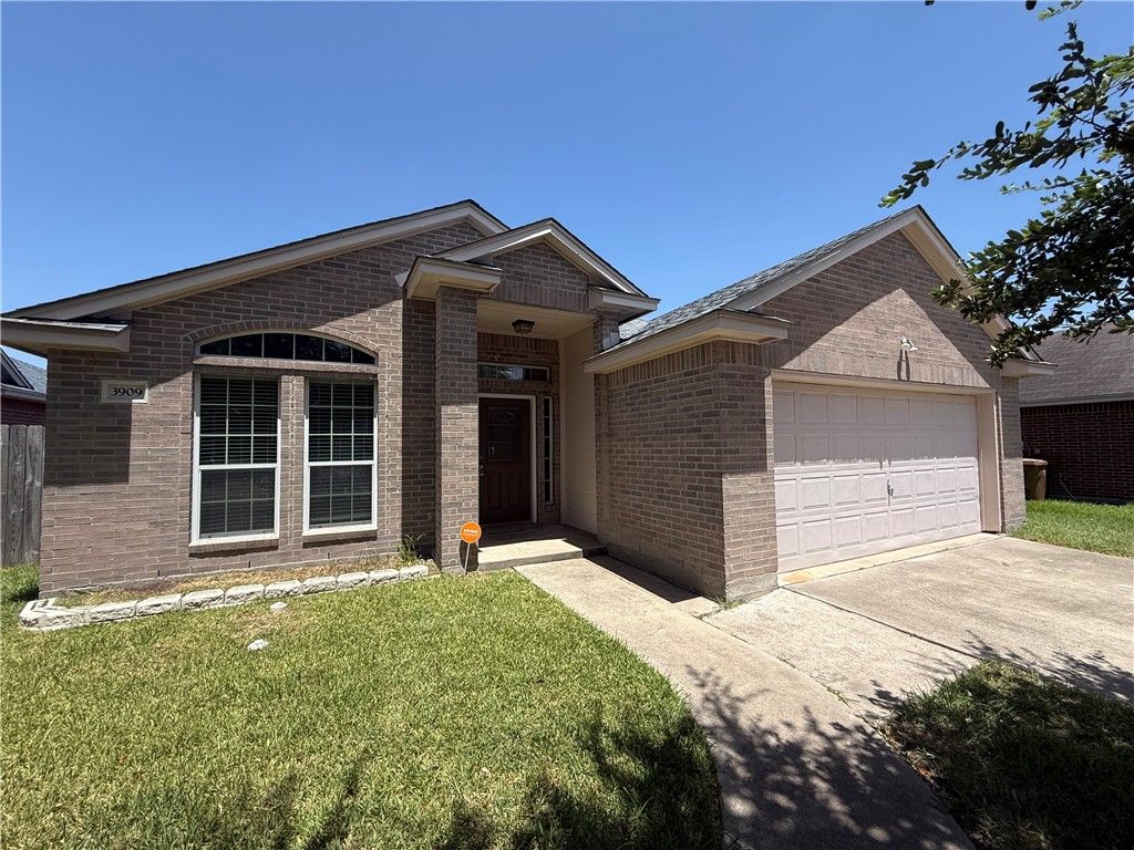 3909 Esquire Dr, Corpus Christi, TX 78414