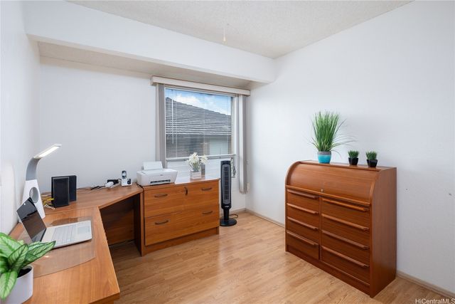 94-846 Lelepua Street 22C, Waipahu, HI 96797