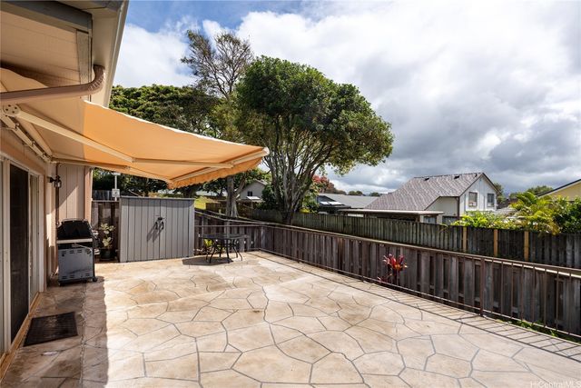 94-846 Lelepua Street 22C, Waipahu, HI 96797