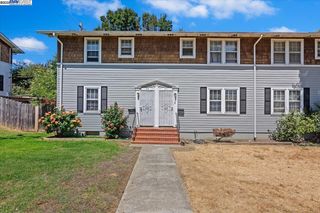 44 Parrott St, Vallejo, CA 94590