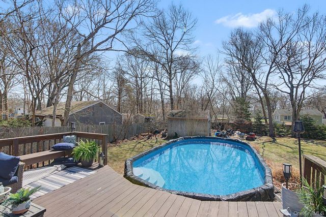 64 sweetbriar Drive, Mastic, NY 11950