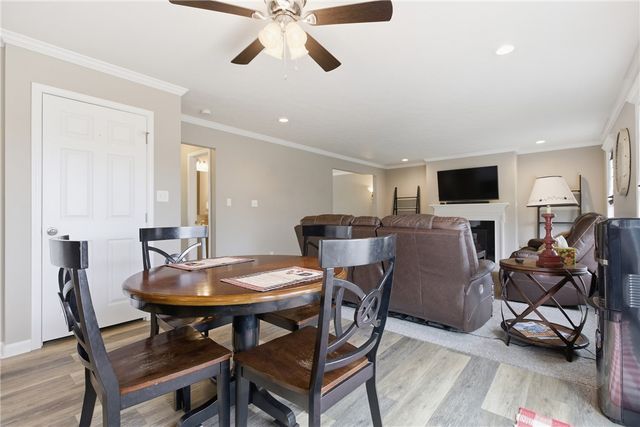 327 Everest Circle, Chartiers, PA 15342