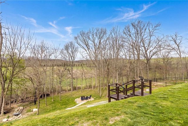 327 Everest Circle, Chartiers, PA 15342