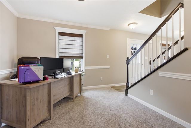 327 Everest Circle, Chartiers, PA 15342