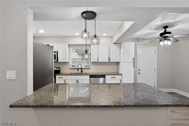 1081 55th TER S, St Petersburg, FL 33705