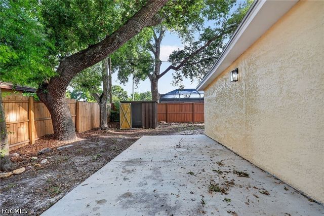 1081 55th TER S, St Petersburg, FL 33705