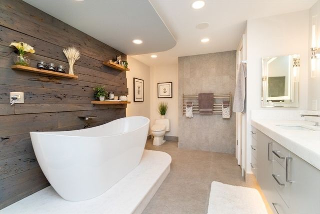 2 Battery Wharf 2508, Boston, MA 02109