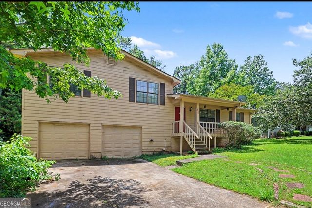 58 Alps Court, Fairburn, GA 30213