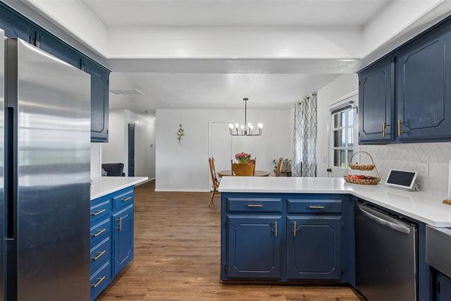 2111 Van Buren Avenue, Piedmont, OK 73078
