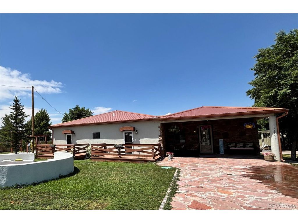 12477 E US Highway 160, Alamosa, CO 81101
