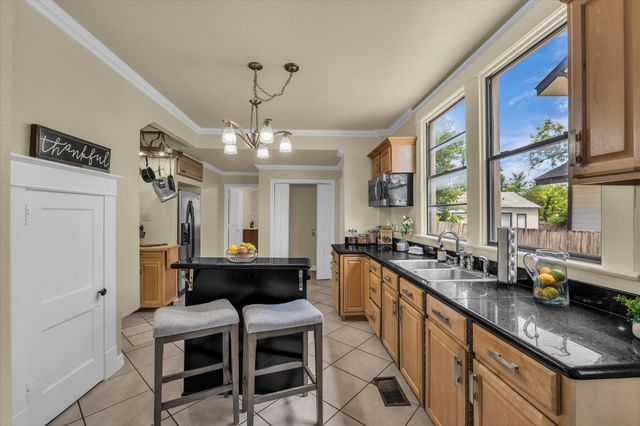 2215 Morrow Avenue, Waco, TX 76707
