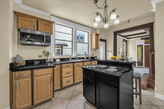 2215 Morrow Avenue, Waco, TX 76707