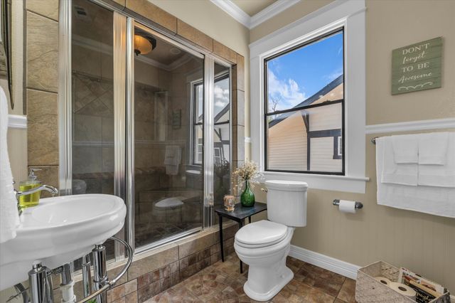 2215 Morrow Avenue, Waco, TX 76707