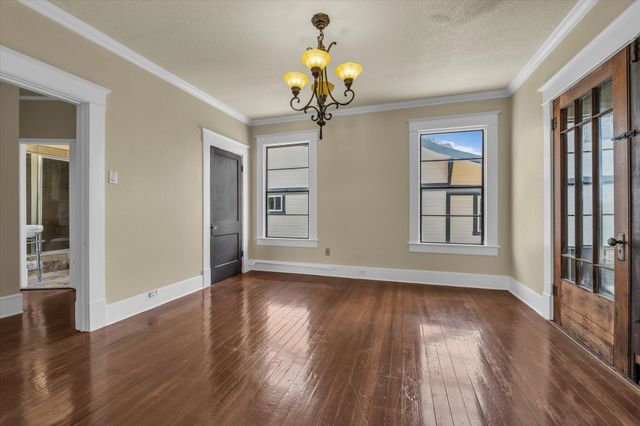 2215 Morrow Avenue, Waco, TX 76707