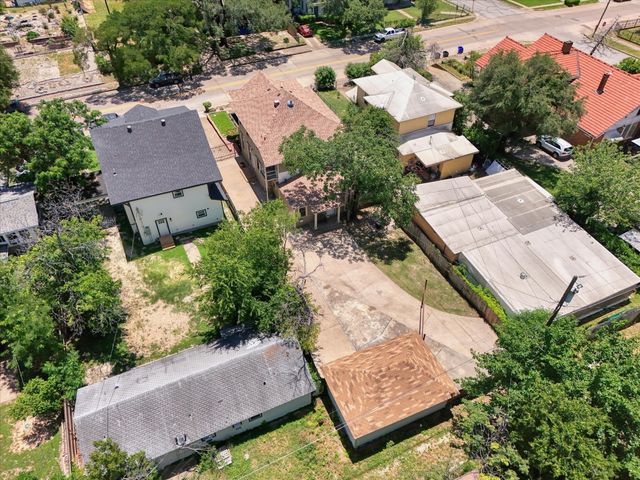 2215 Morrow Avenue, Waco, TX 76707