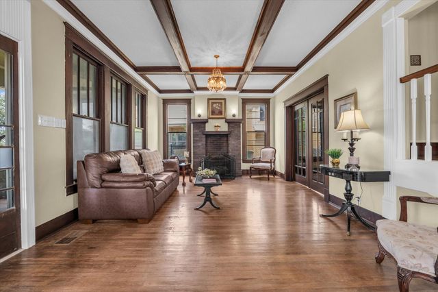 2215 Morrow Avenue, Waco, TX 76707