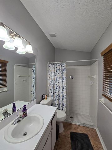 2525 GOTHAM WAY, Valrico, FL 33596