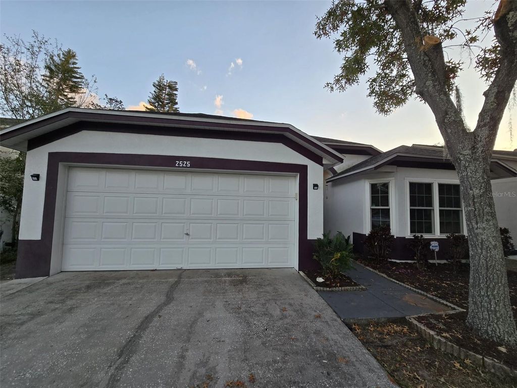 2525 GOTHAM WAY, Valrico, FL 33596