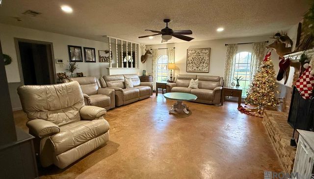 12235 Stoneway Pl, Central, LA 70818