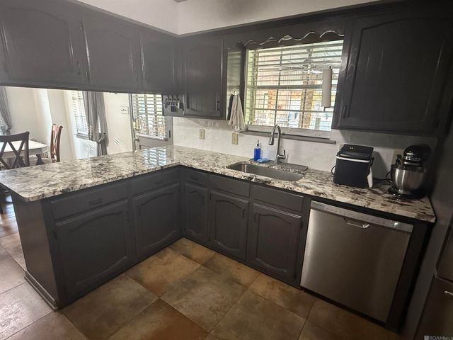 12235 Stoneway Pl, Central, LA 70818