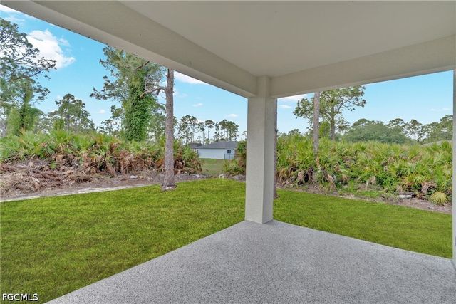 726 Newhall ST E, Lehigh Acres, FL 33974