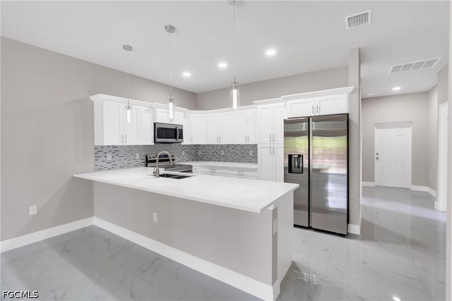 726 Newhall ST E, Lehigh Acres, FL 33974