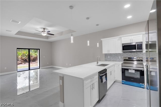 726 Newhall ST E, Lehigh Acres, FL 33974