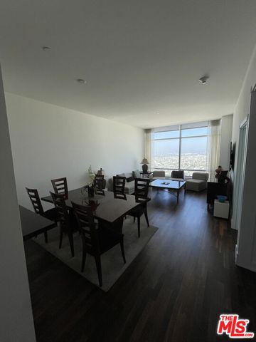 900 W Olympic Boulevard 39F, Los Angeles, CA 90015