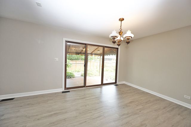 661 Sycamore Drive, Elk Grove Village, IL 60007