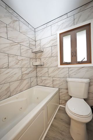 661 Sycamore Drive, Elk Grove Village, IL 60007