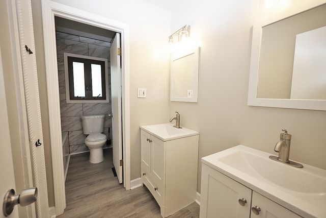 661 Sycamore Drive, Elk Grove Village, IL 60007