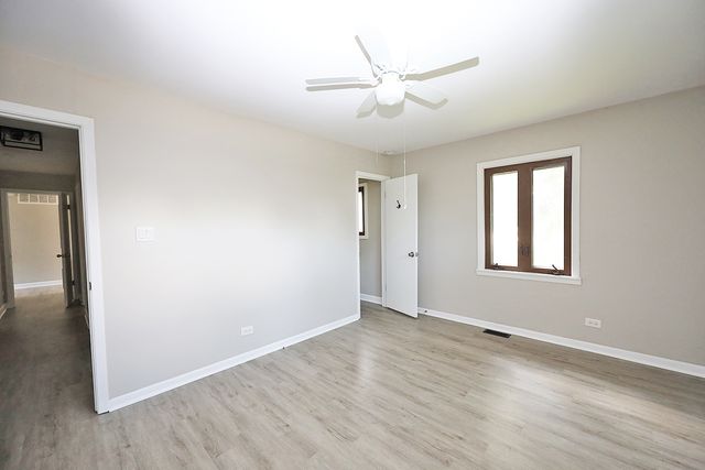 661 Sycamore Drive, Elk Grove Village, IL 60007