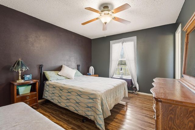 472 Milton Minter Road, Deport, TX 75435