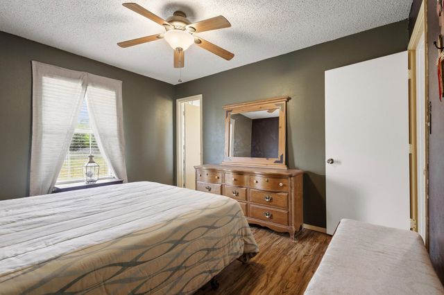 472 Milton Minter Road, Deport, TX 75435